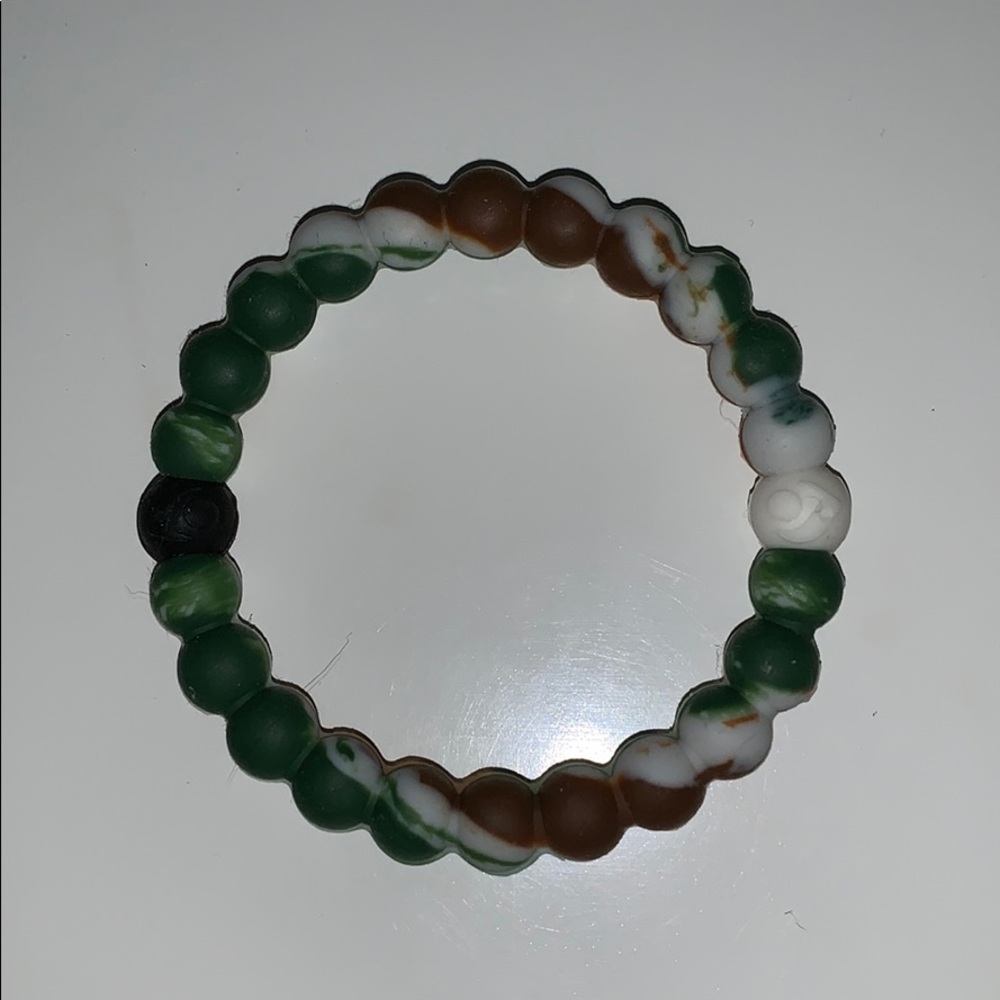 camo lokai